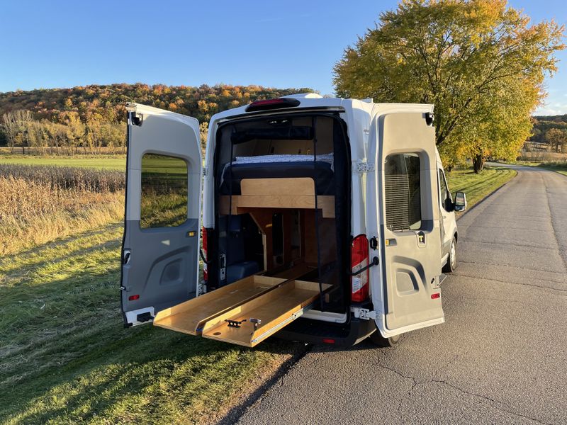 Picture 3/28 of a Amazing adventure van! for sale in Madison, Wisconsin