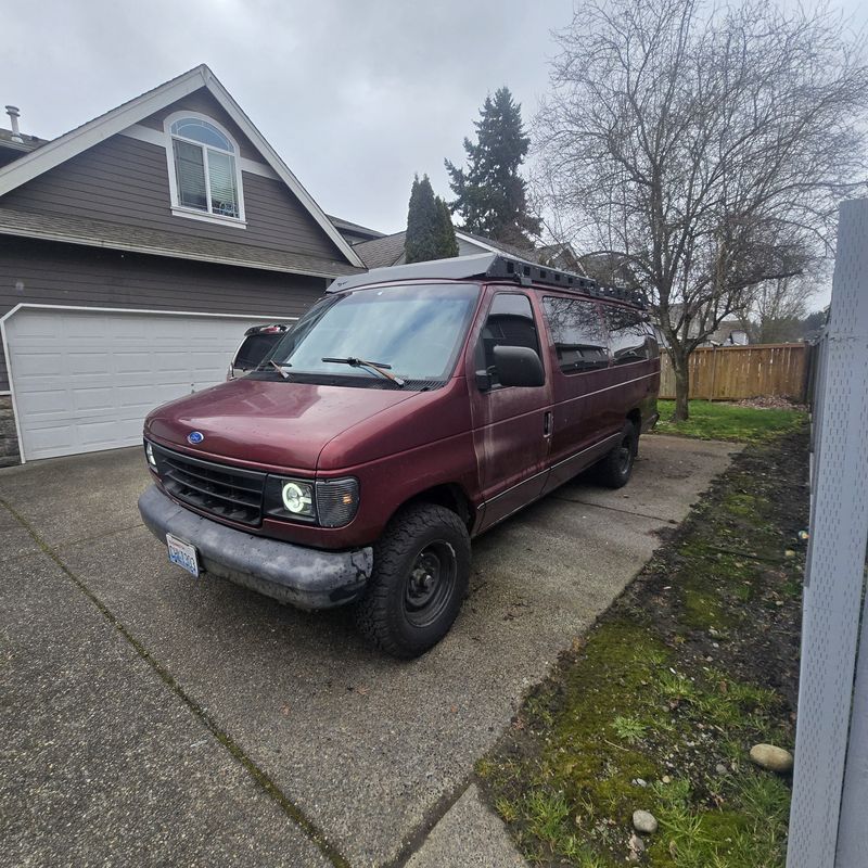 Picture 3/18 of a 1995 ford econoline e350 ext for sale in Puyallup, Washington