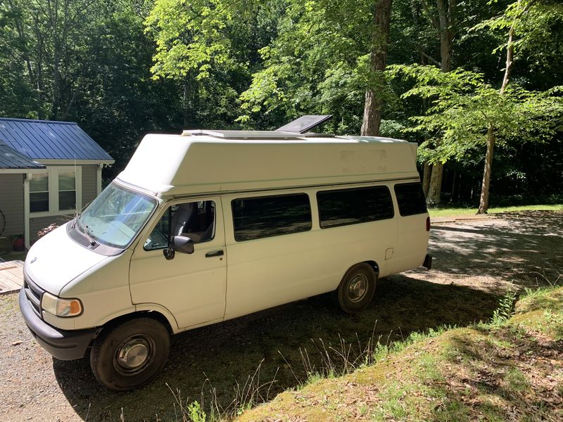 Picture 4/29 of a 1997 Dodge Ram Van 3500 for sale in Burns, Tennessee