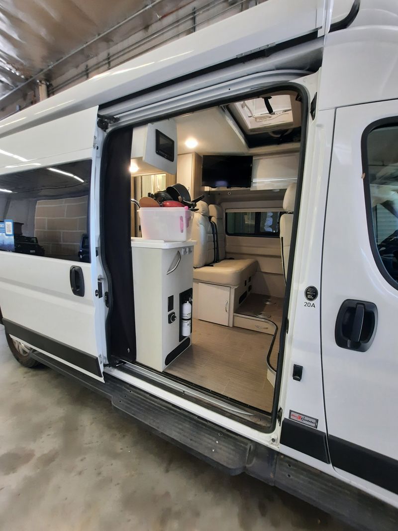 Picture 4/12 of a 2022 Thor Tellaro 20A - Class B RV for sale in Henderson, Nevada