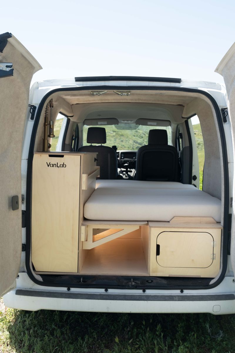 Picture 1/23 of a Nissan NV200 - 2018 - VanLab Full Conversion for sale in Topanga, California
