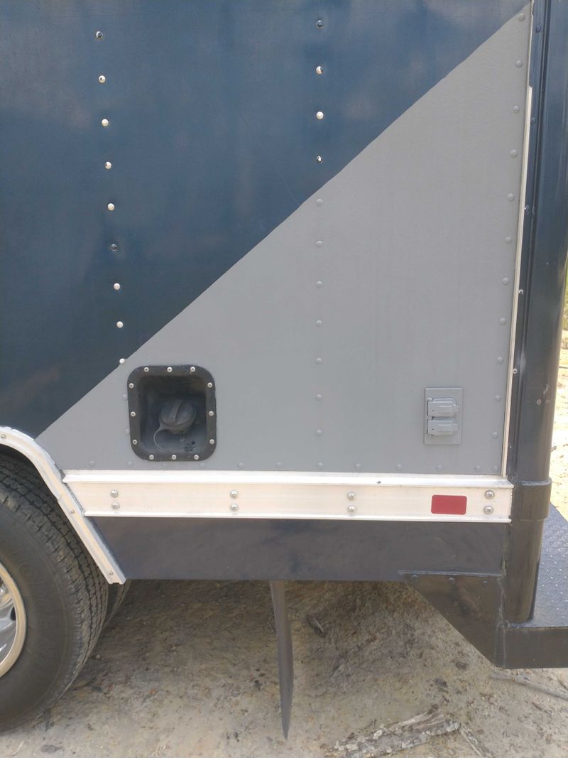 Picture 4/42 of a E350 Box Truck, Super Low Miles, Newly Renovated for sale in Exira, Iowa
