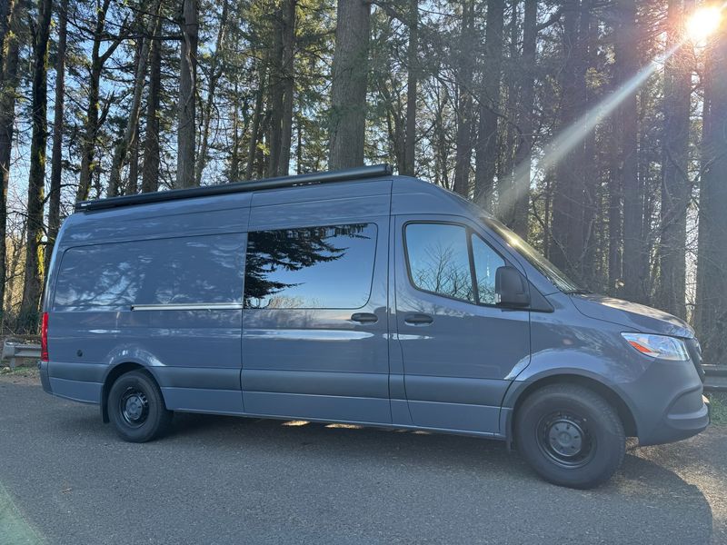 Picture 2/43 of a 2020 170" HighRoof(Diesel)Mercedes Sprinter2500 for sale in Portland, Oregon