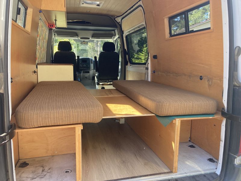 Picture 5/13 of a 2014 144WB 2500 2WD Mercedes-Benz sprinter van for sale in Mendocino, California