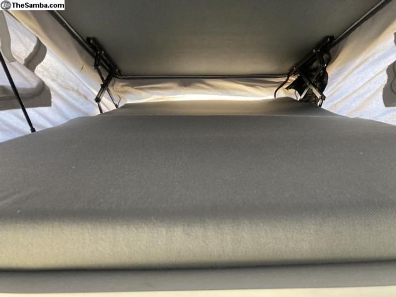 Picture 3/12 of a Rare 1995 Manual Eurovan Camper for sale in Tacoma, Washington