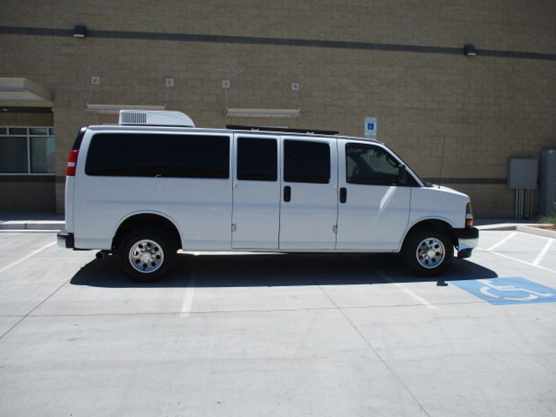 Picture 5/34 of a 2018 Chevrolet G3500 Camper Van for sale in Las Vegas, Nevada