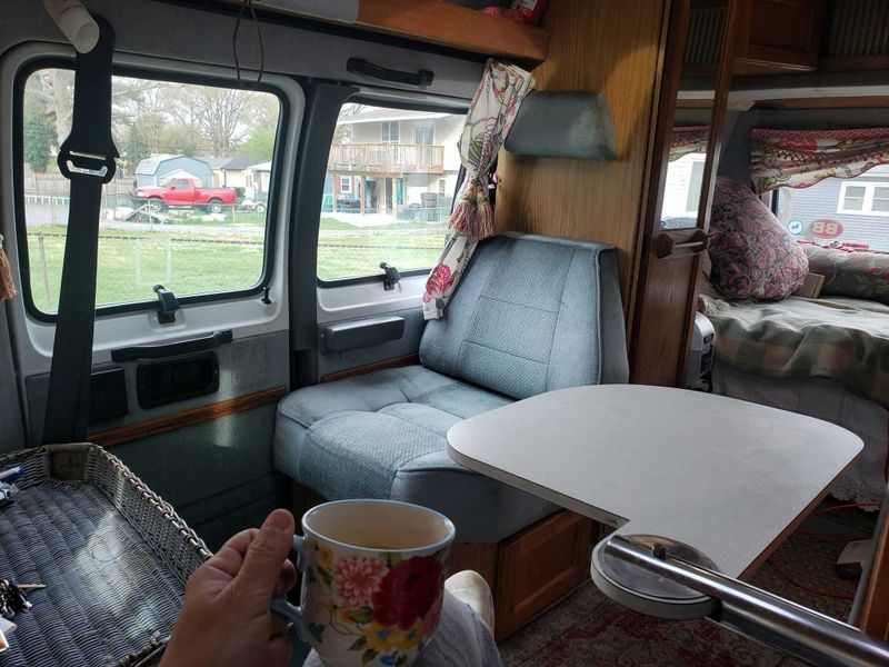 Picture 2/19 of a 1996 Dodge Roadtrek 170 Popular for sale in Whiteford, Maryland