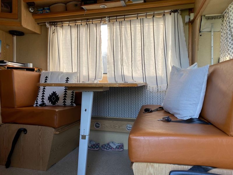 Picture 3/29 of a 1991 VW LT40 Camper Van for sale in Portland, Maine