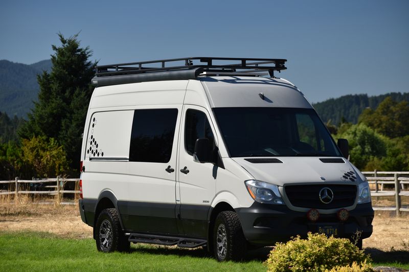 Picture 5/27 of a 2014 Mercedes Sprinter 2500 Hightop for sale in Hood River, Oregon
