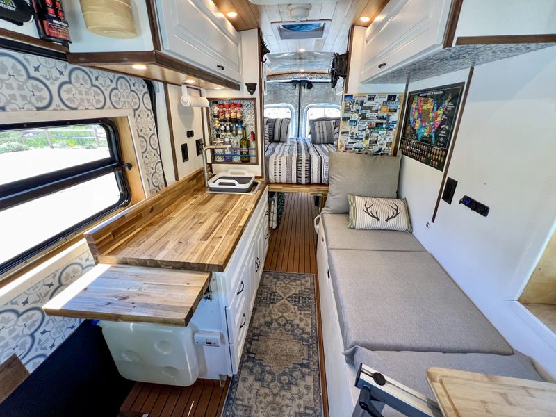 Picture 2/26 of a 2019 Ford Transit 250 High Roof Extended for sale in Las Vegas, Nevada