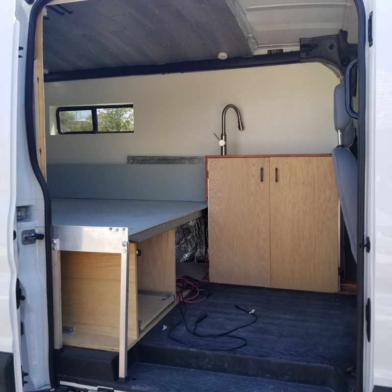 Picture 6/8 of a 2019 Medium Roof Ford Transit 130WB for sale in Big Bear Lake, California