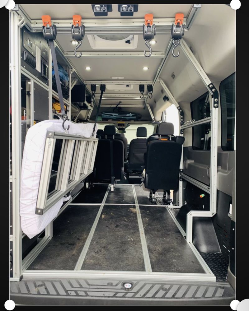 Picture 4/24 of a 2020 VANDOIT DO Model - MID ROOF for sale in Springfield, Illinois