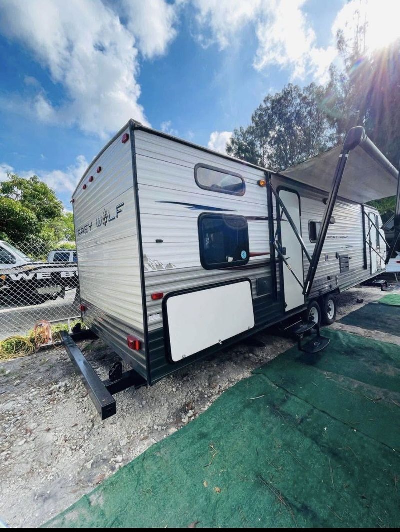 Picture 2/8 of a 2014 Grey Wolf for sale in Apopka, Florida