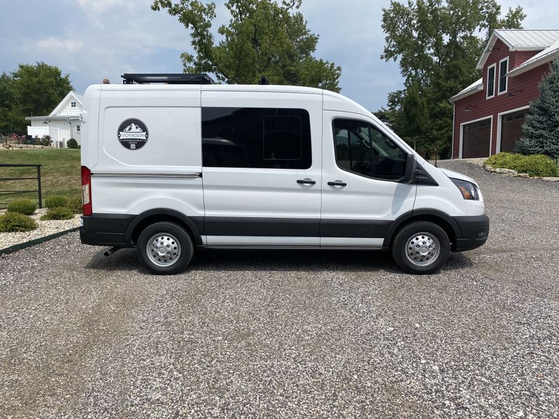 Picture 1/18 of a 2021 Ford Transit 250 AWD for sale in Villa Ridge, Missouri