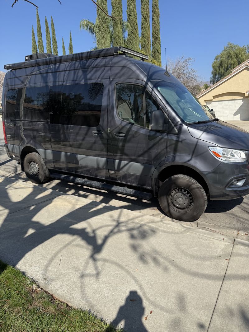 Picture 1/62 of a Thor Sprinter for sale in Highland, California