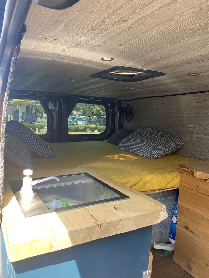 Picture 3/17 of a 2018 Transit 350 XLT LR for sale in Augusta, Georgia