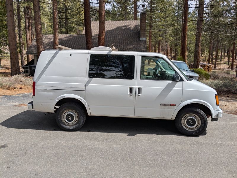 Picture 1/26 of a 1994 Chevy Astro Van - Basic Conversion for sale in South Lake Tahoe, California
