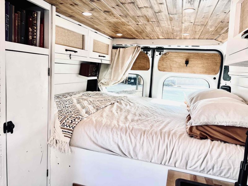 Picture 4/7 of a 2017 Dodge Ram Promaster 2500 HighRoof for sale in Albuquerque, New Mexico