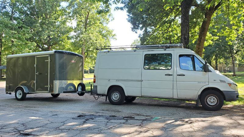 Picture 5/10 of a 2006 Dodge (Mercedes) Sprinter 2500 HC 140WB [reman engine] for sale in San Diego, California