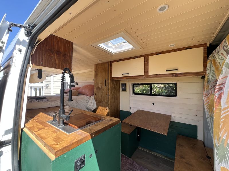 Picture 2/24 of a Gorgeous and Cozy 2019 RAM Promaster 2500 Build-out for sale in Escondido, California
