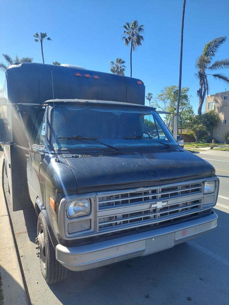 Picture 4/6 of a 1987 Chevy - 50k miles, great engine, needs solar battery for sale in San Diego, California