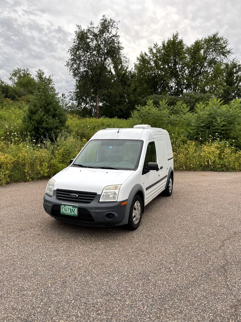 Picture 1/16 of a 2013 Ford Transit Connect for sale in South Burlington, Vermont