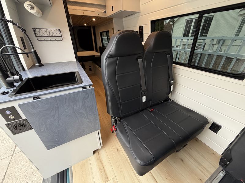 Picture 2/21 of a 2022 Mercedes Sprinter 170 4x4 Luxury Camper Van! for sale in Salt Lake City, Utah