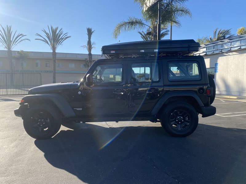 Picture 4/35 of a 2022 Jeep Wrangler 4WD Unlimited Sport - W/ Tent POP UP Roof for sale in Torrance, California