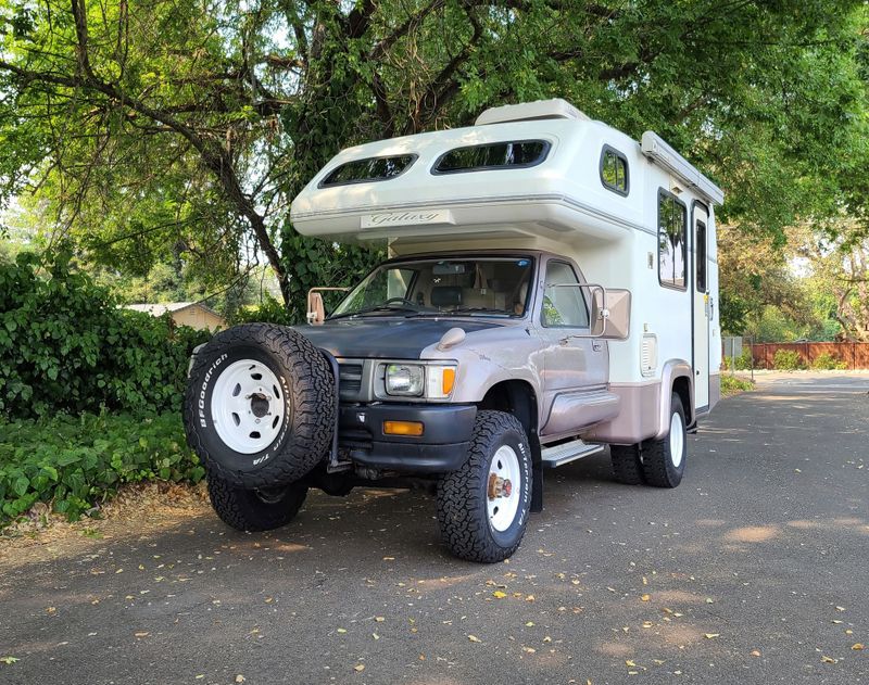 Picture 3/25 of a 1993 Toyota Hilux Galaxy LN-106  for sale in Sacramento, California