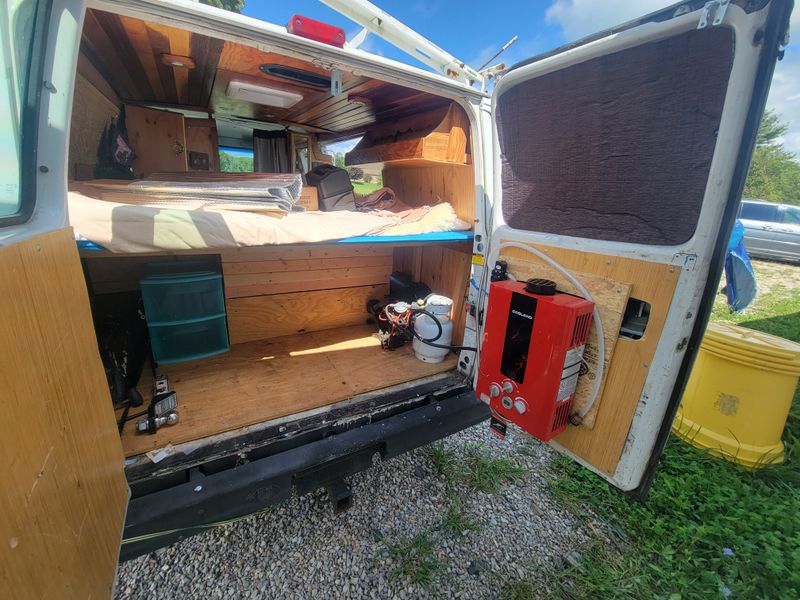 Picture 5/8 of a 1995 Chevrolet G20  for sale in Check, Virginia