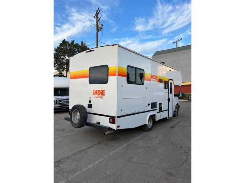 Picture 5/32 of a 2024 Conquest - Gulf Stream Conquest 6237LE for sale in Los Angeles, California