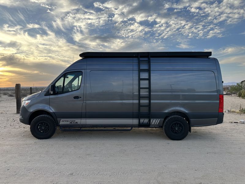 Picture 3/21 of a 2022 Mercedes-Benz Sprinter 2500 4x4 Premium Package for sale in Los Angeles, California