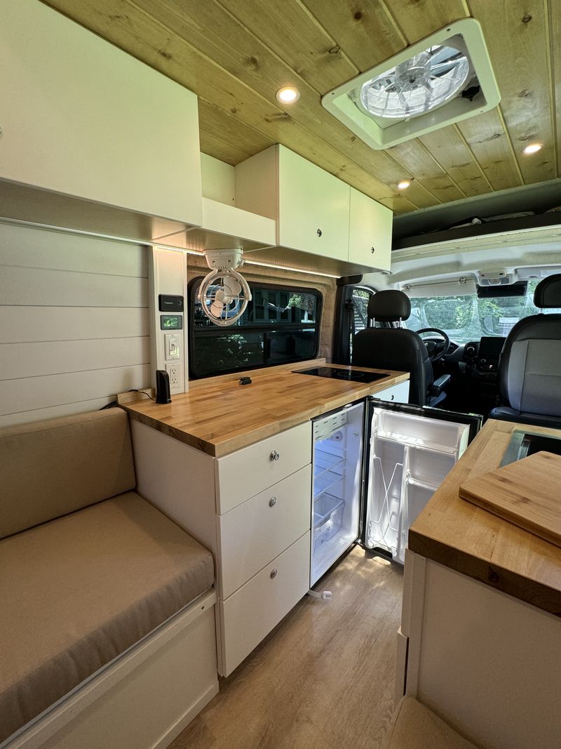 Picture 5/22 of a Camper Van Build Outs for sale in Nashville, Tennessee