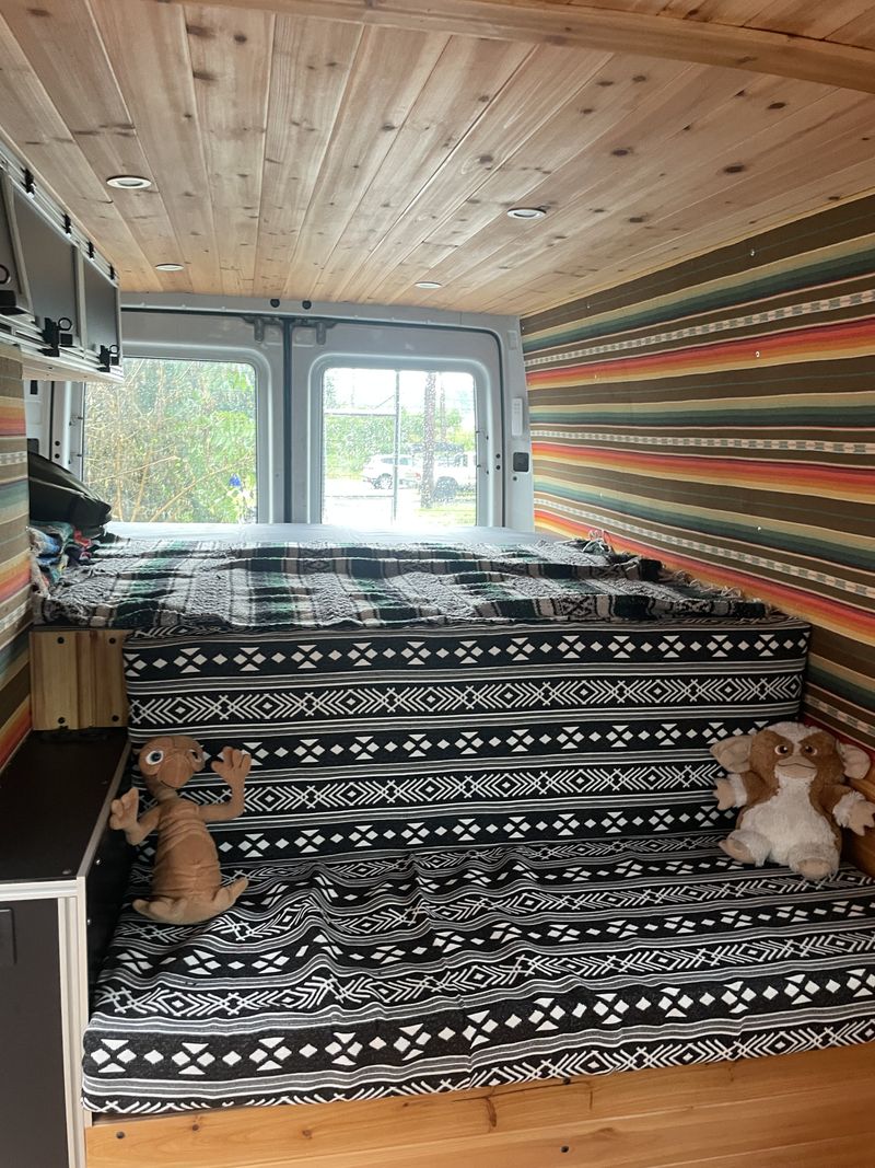 Picture 2/9 of a 2006 dodge sprinter for sale in Rochester, Pennsylvania