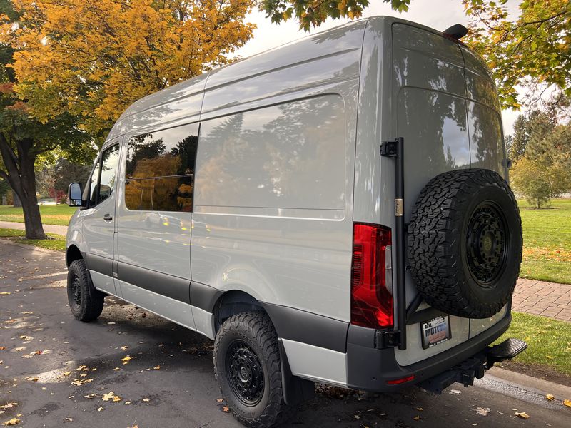 Picture 3/19 of a 2023 AWD Mercedes Sprinter DreamBuilder for sale in Bend, Oregon