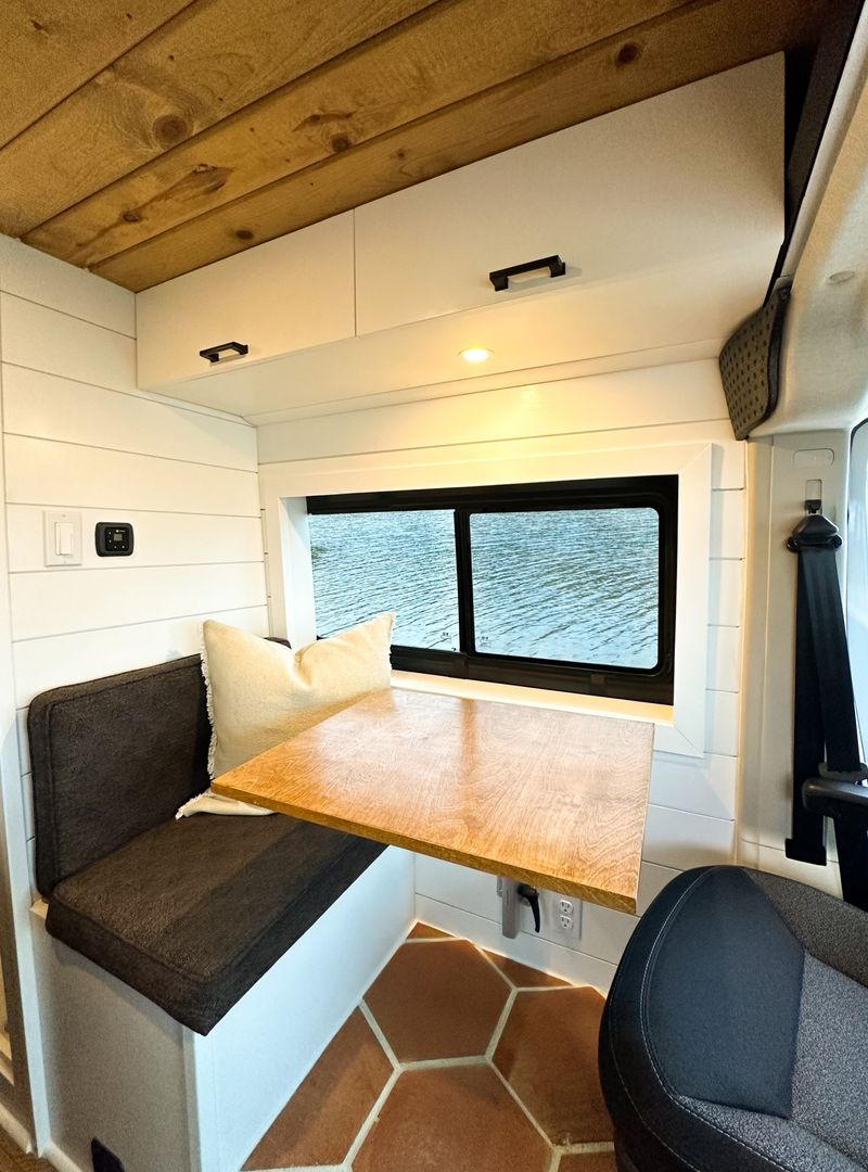 Picture 2/16 of a Luxury Adventure – Off-Grid AC/Heat, Tons of Power for sale in Kansas City, Missouri