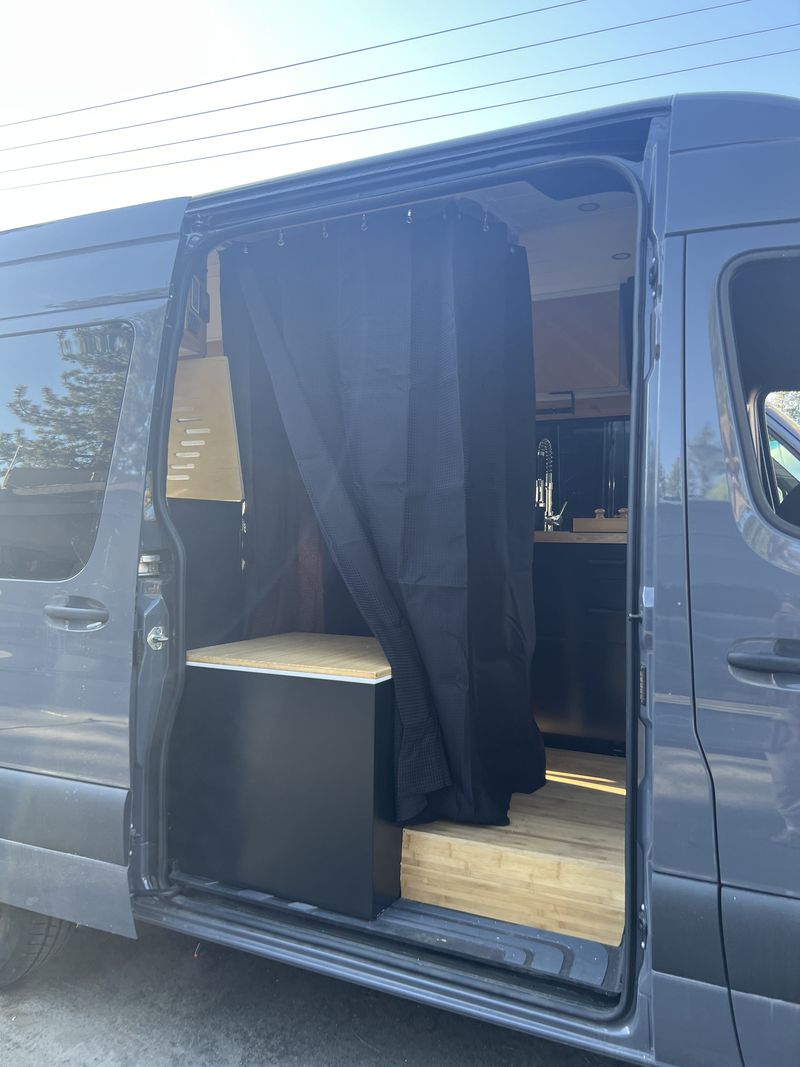 Picture 5/30 of a NEW 144 Sprinter with indoor shower, 12v A/C and folding bed for sale in Big Bear City, California