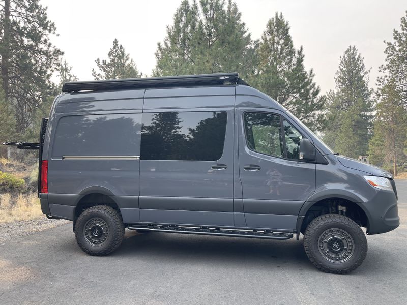 Picture 2/9 of a 2022 Mercedes Sprinter 144" 4x4 for sale in Bend, Oregon