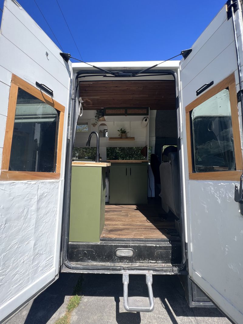 Picture 5/19 of a 2007 Ford e350 fully converted van! for sale in Knoxville, Tennessee