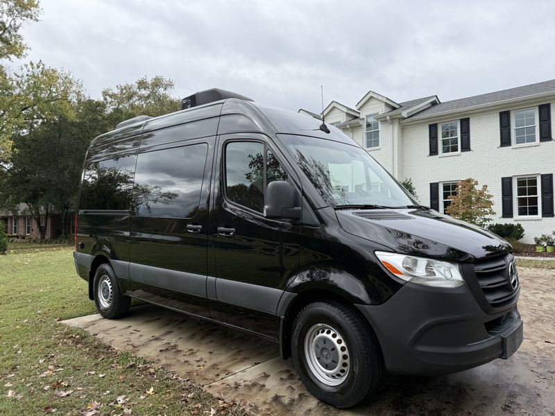 Picture 3/15 of a 2019 Sprinter 2500 Camper Van 144’ for sale in Franklin, Tennessee