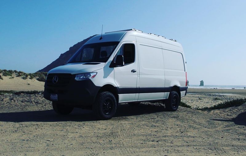 Picture 2/18 of a 4X4 Sprinter Stealth Camper Conversion for sale in San Luis Obispo, California