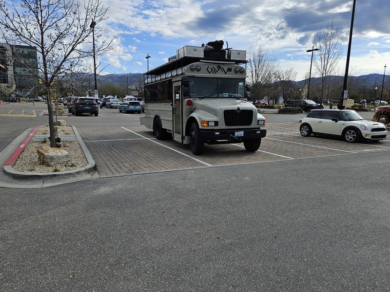 Picture 4/19 of a 03 international one of a kind skoolie  for sale in Richland, Washington