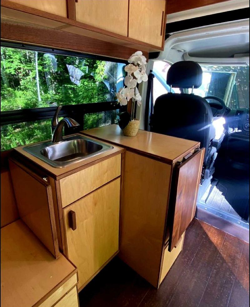 Picture 5/30 of a Adventure Awaits - 2019 Ram Promaster 3500, 159WB for sale in Rockaway Beach, Oregon