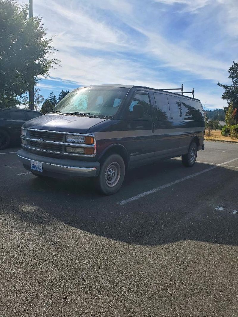 Picture 2/10 of a 2000 Chevy G3500 for sale in Tacoma, Washington