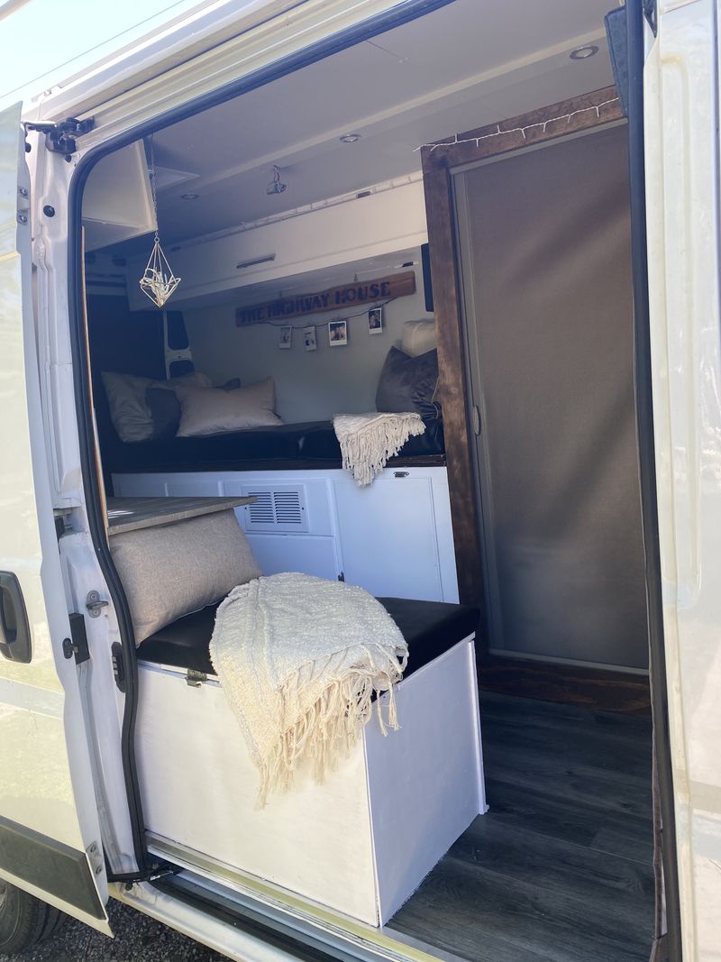 Picture 6/39 of a MUST GO! The Highway House - 2018 Ram ProMaster 1500  for sale in Kansas City, Missouri