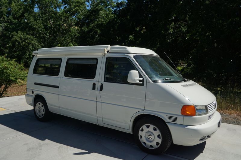 Picture 3/13 of a 2002 VW Winnebago Campervan for sale in Fairfield, California