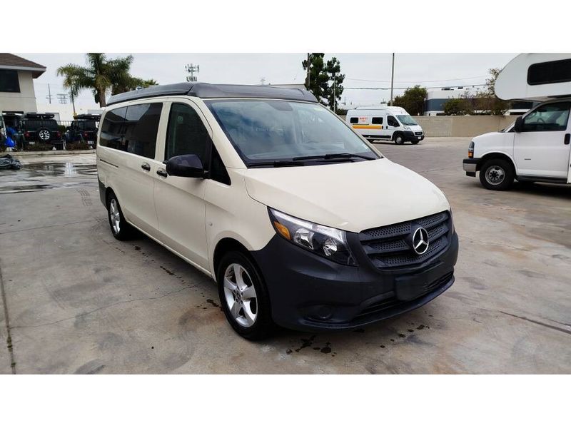 Picture 3/15 of a Metris - Driverge Metris Campervan for sale in Los Angeles, California