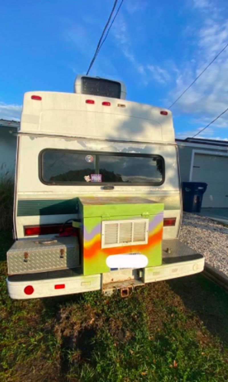 Picture 5/16 of a 1992 Chevy Astro Tiger XL for sale in Nashville, Tennessee