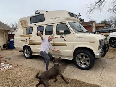 Photo of a Camper Van for sale: Ford econoline 350 merry miler 1986 conversion