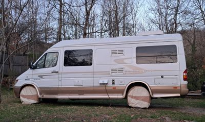 Photo of a Class B RV for sale: 2005 Sprinter Dodge / Mercedes / Pleasure- Way Plateau TD